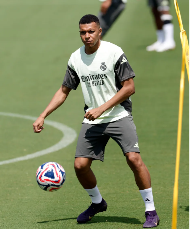 Mbappe Gầy Đi Đáng Kể Sau Bệnh, Tương Lai Tại FIFA Club World Cup Bất Trắc