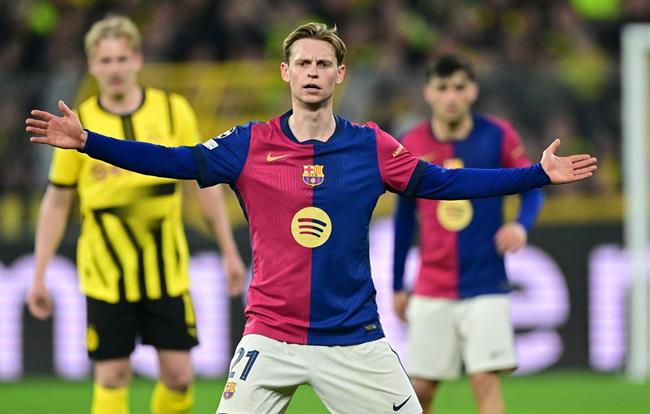 Barcelona quyết tâm giữ chân Frenkie de Jong