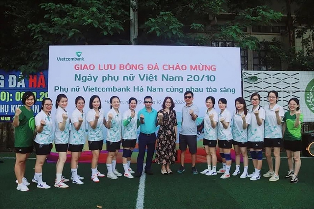 Giải bóng đá nữ Vietcombank Hà Nam: Vinh danh phái đẹp, khẳng định bình đẳng giới