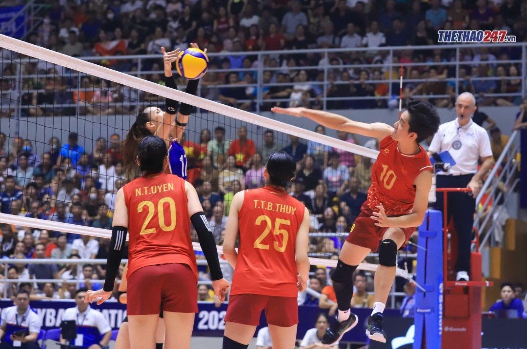Bích Tuyền tỏa sáng, dẫn dắt tuyển bóng chuyền nữ Việt Nam bảo vệ ngôi vương AVC Nations Cup 2025