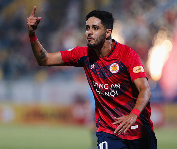 Những câu chuyện khó giải ở V-League cuối mùa