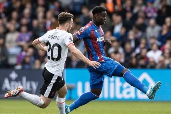 Liverpool chốt thỏa thuận bom tấn với Marc Guehi: Liệu đây có phải mảnh ghép hoàn hảo?