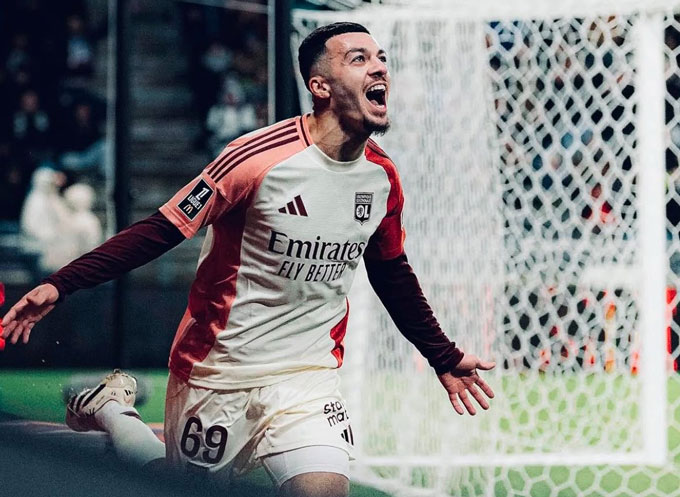 Sốc: Lyon xuống hạng Ligue 2, cơ hội cho Man United săn sao giá rẻ?