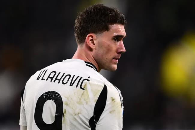 MU đối mặt khó khăn trên thị trường chuyển nhượng: Vlahovic từ chối Old Trafford