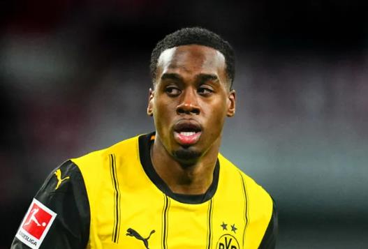 Chelsea và thương vụ chiêu mộ Jamie Gittens: Dortmund lên tiếng