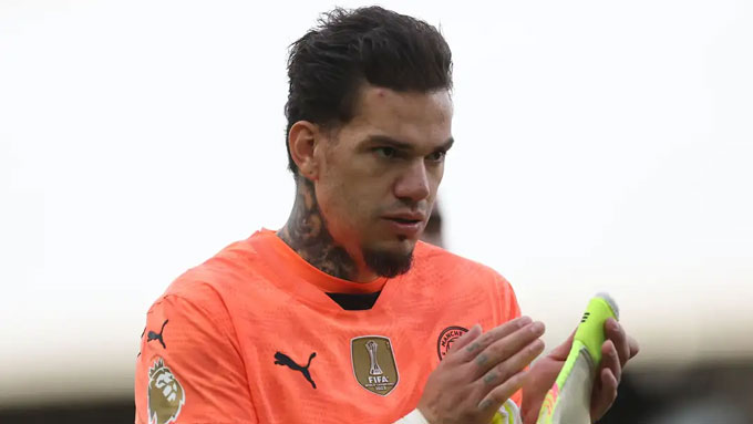 Ederson chuẩn bị chia tay Man City, cập bến Galatasaray?