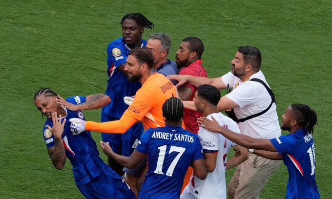 Sốc! Chelsea Hủy Diệt PSG 3-0, Vô Địch FIFA Club World Cup 2025