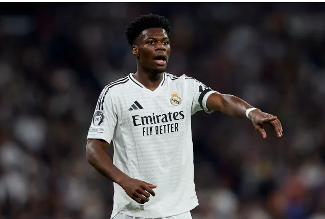 Real Madrid kiên quyết giữ chân Aurelien Tchouameni trước sự chèo kéo mạnh mẽ từ MU