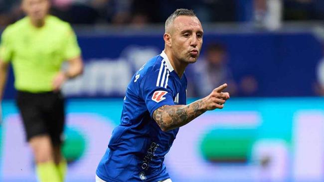 Huyền thoại Santi Cazorla tiếp tục hành trình tại La Liga cùng Real Oviedo