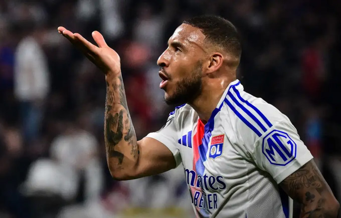 MU phá kỷ lục chuyển nhượng châu Phi với Mbeumo và săn tìm 3 tiền vệ chất lượng