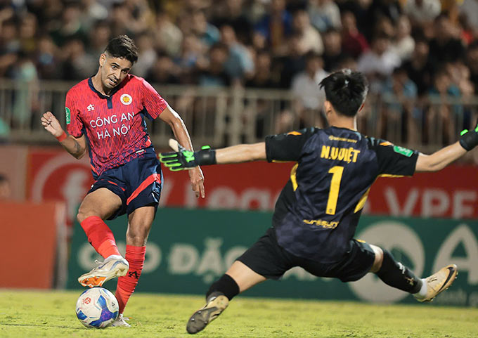 V.League 2025/26: Chính sách ngoại binh mới và những bài học từ Đông Nam Á