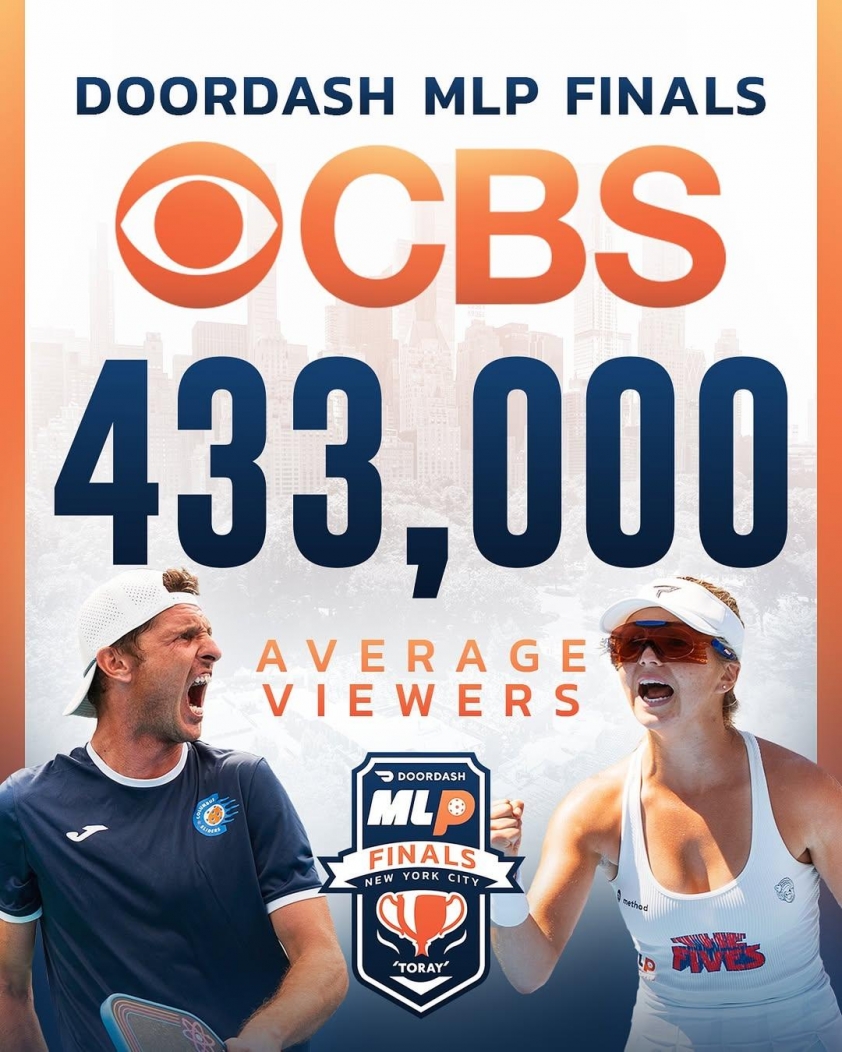 Khán giả theo dõi trận chung kết MLP