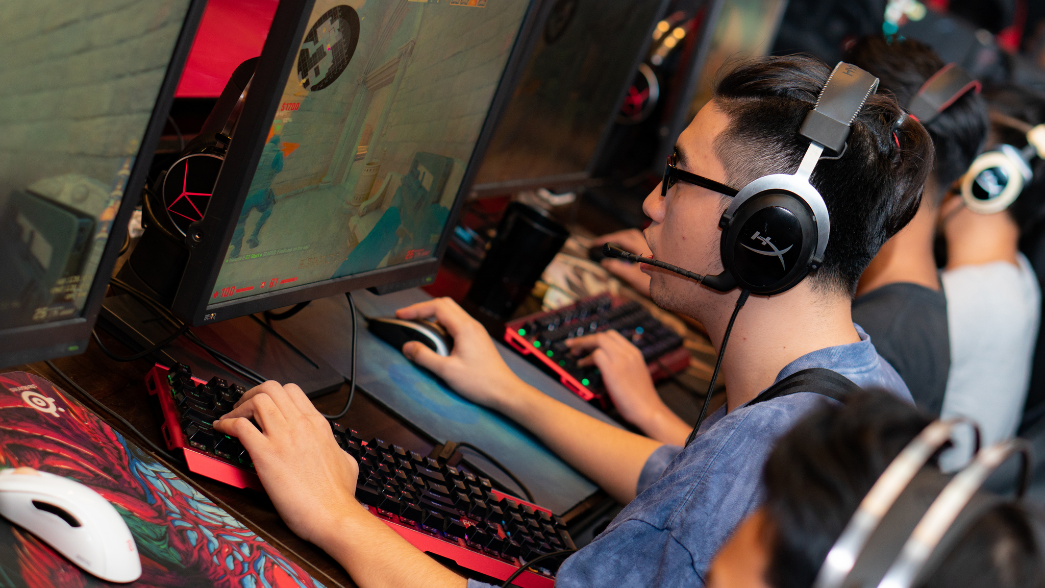 Cộng đồng game thủ CS:GO đông đảo tại Việt Nam