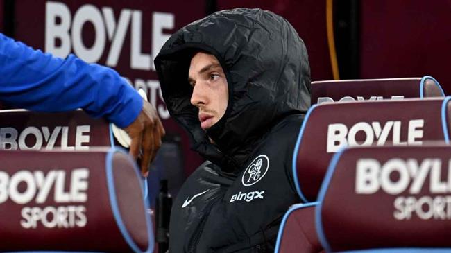 Cole Palmer chấn thương