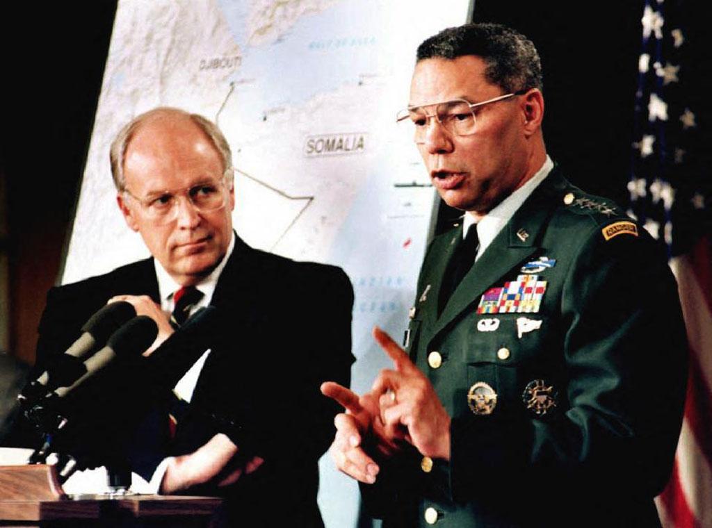 Powell và Cheney tại Lầu Năm Góc
