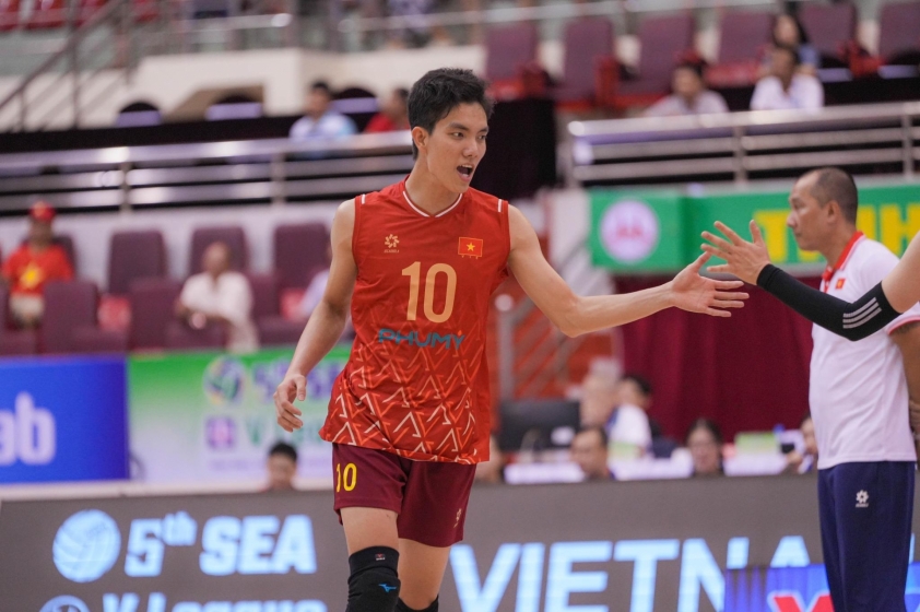 Bích Tuyền trở lại tập luyện