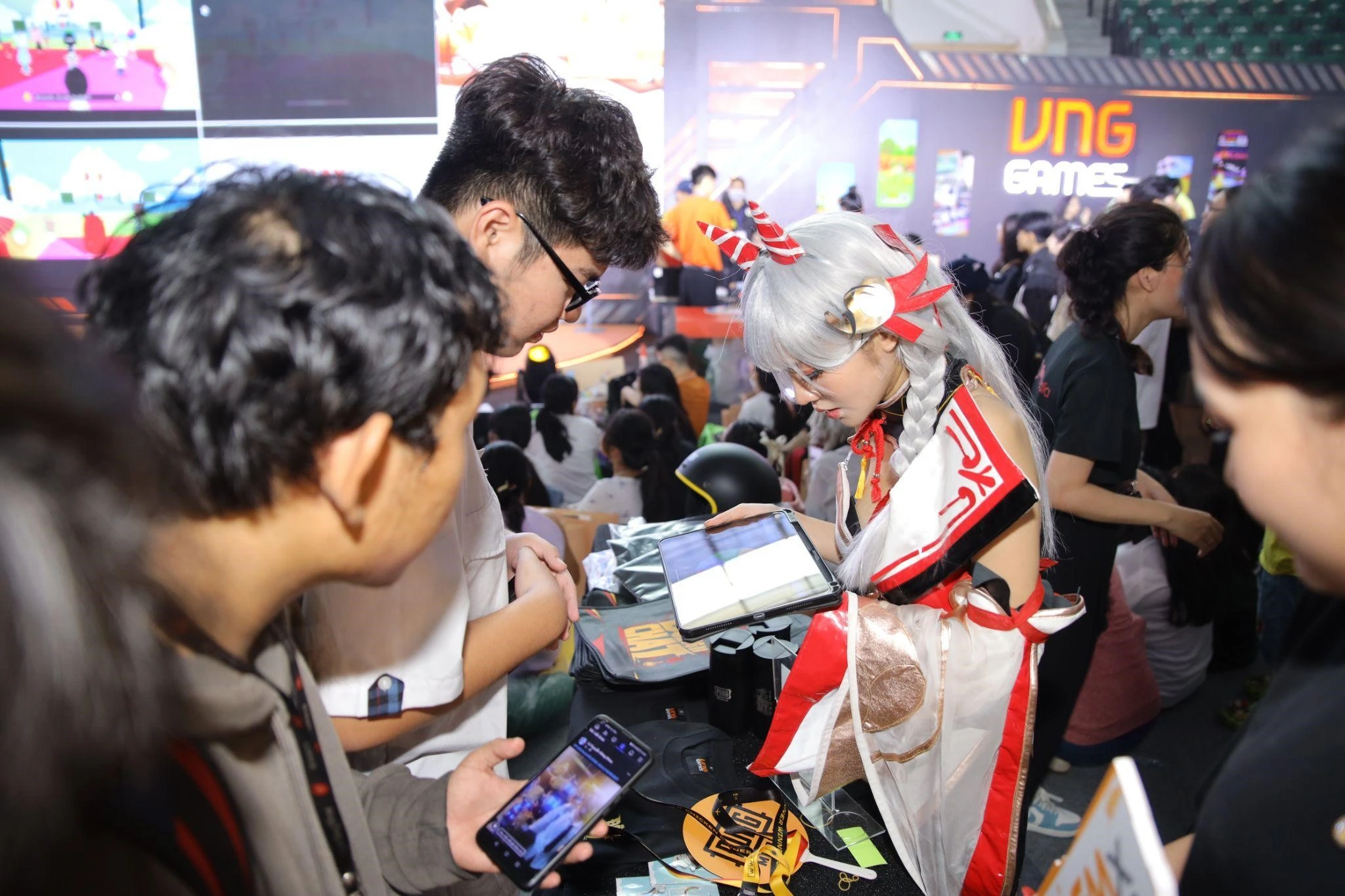 Game thủ check-in nhận quà