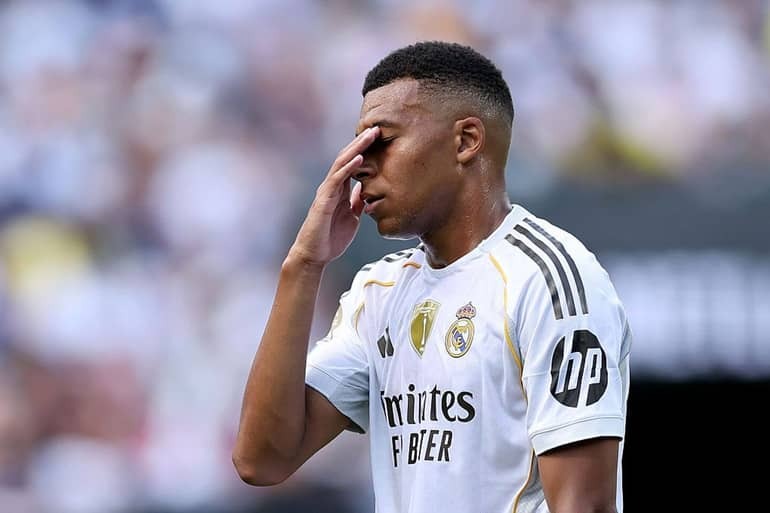 Mbappe không thể hiện được gì trong màn tái ngộ đội bóng cũ