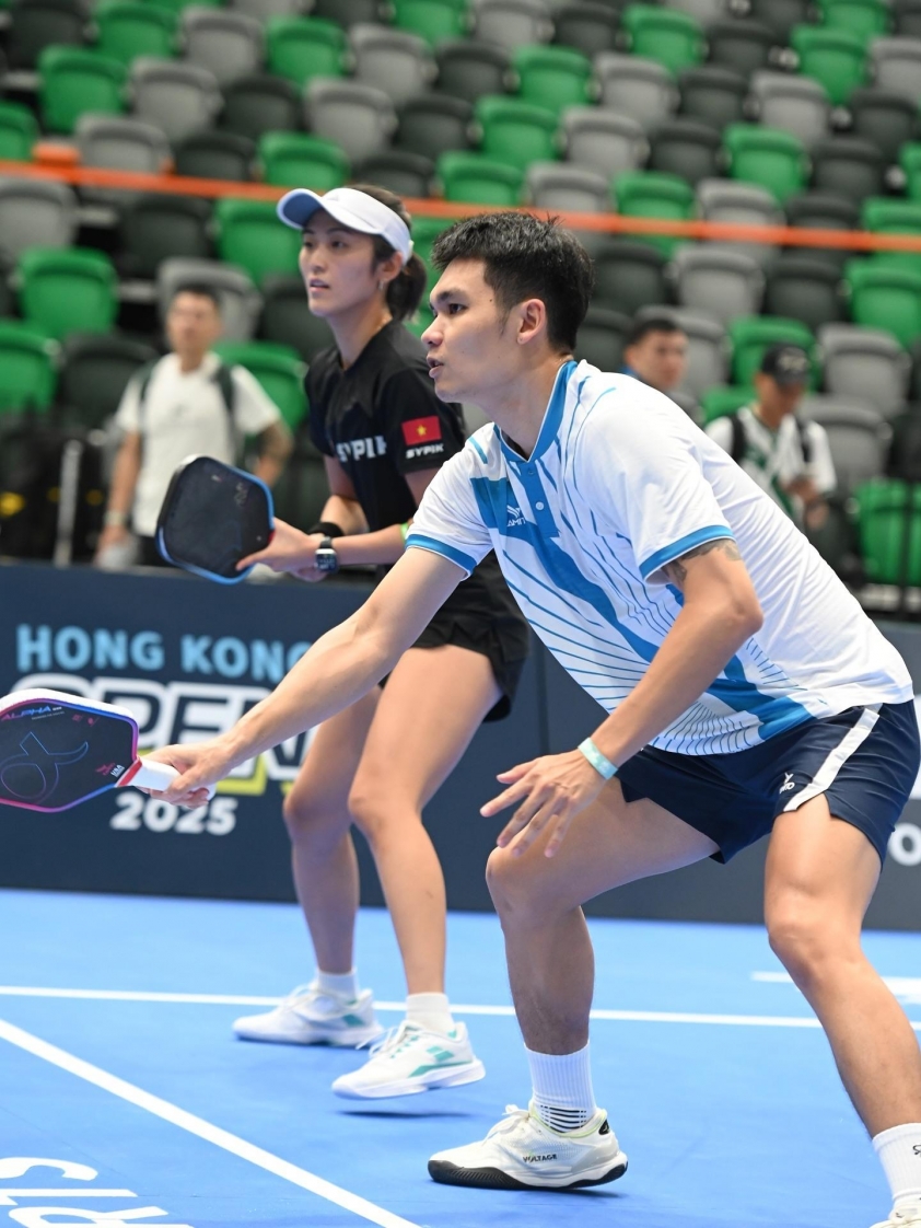 Cặp đôi Linh Giang - Connie Lee