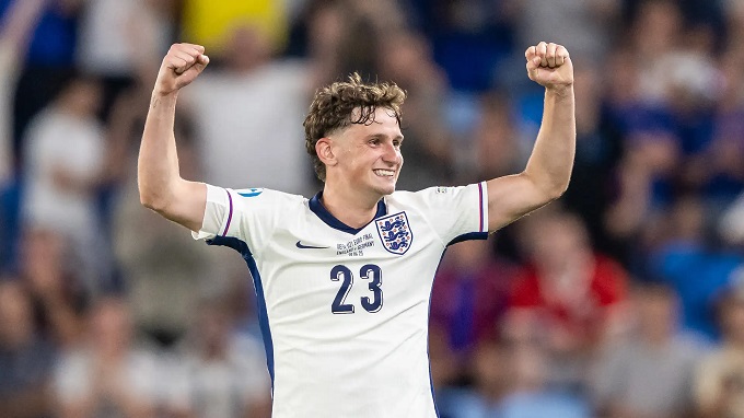 Liverpool sắp bán Morton cho Lyon, mở đường cho thương vụ Isak kỷ lục?