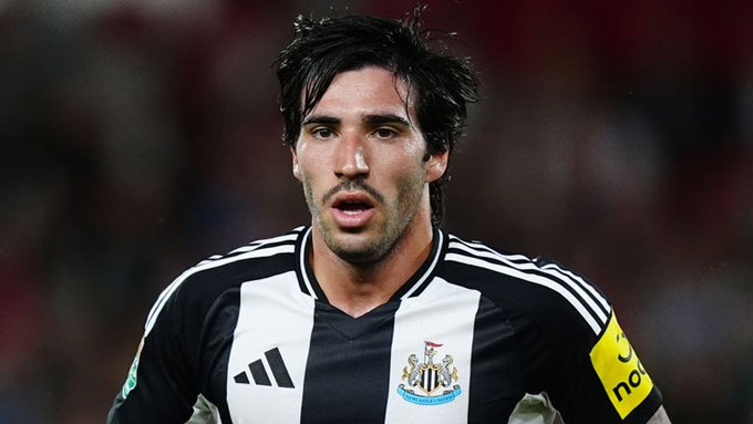5 Ngôi Sao Từng Từ Chối Manchester United Để Chọn Newcastle: Những Câu Chuyện Thú Vị