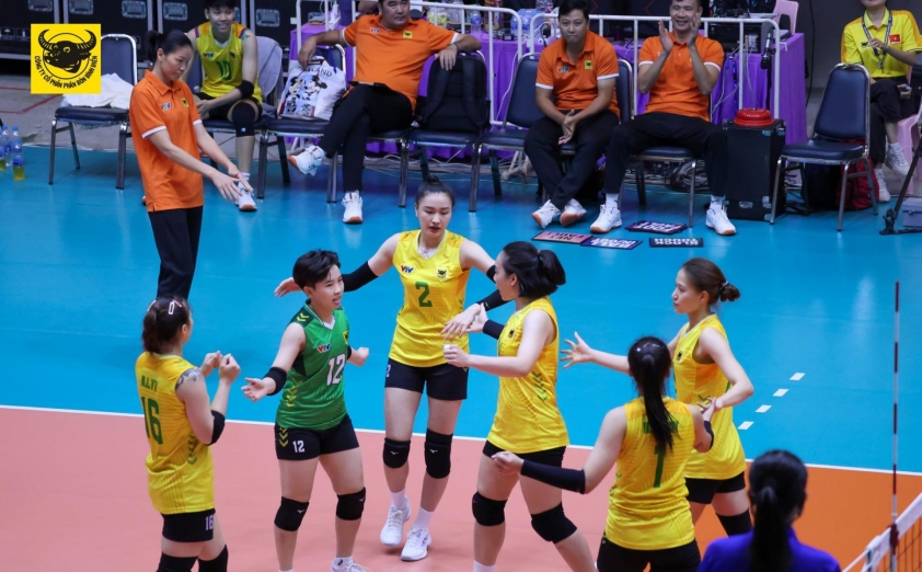 VTV Bình Điền Long An thi đấu tại SEALECT Volleyball Cup