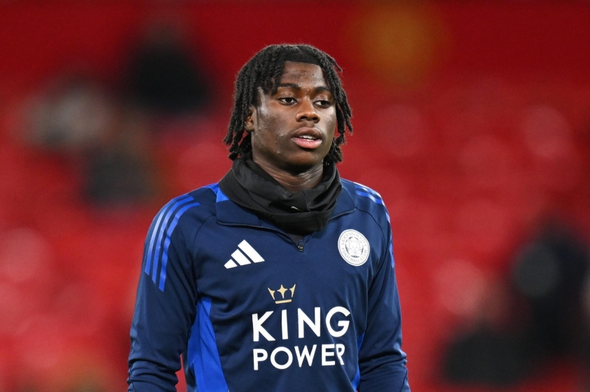 Real Madrid tìm người thay thế Vinicius Jr