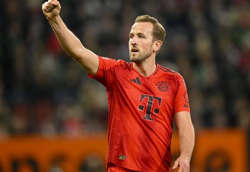 Kane vẫn duy trì phong độ đỉnh cao với 91 bàn thắng sau 100 trận cho Bayern Harry Kane ăn mừng bàn thắng
