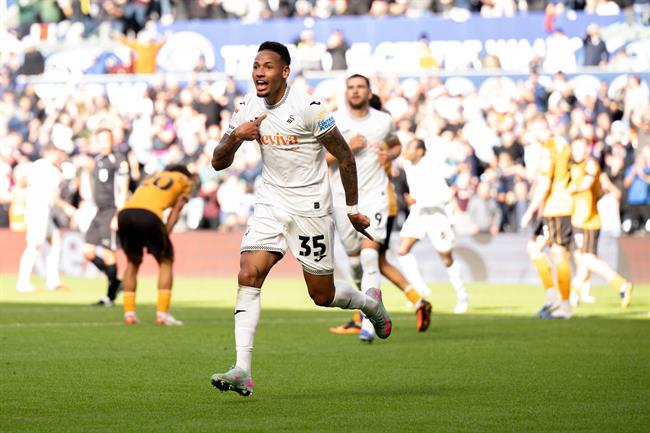 Swansea hòa Hull City 2-2 ở trận đấu gần nhất
