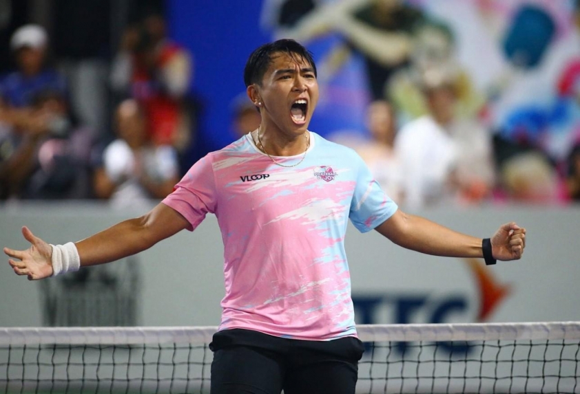 Phúc Huỳnh trong màu áo Bengaluru Blazers Phúc Huỳnh thi đấu