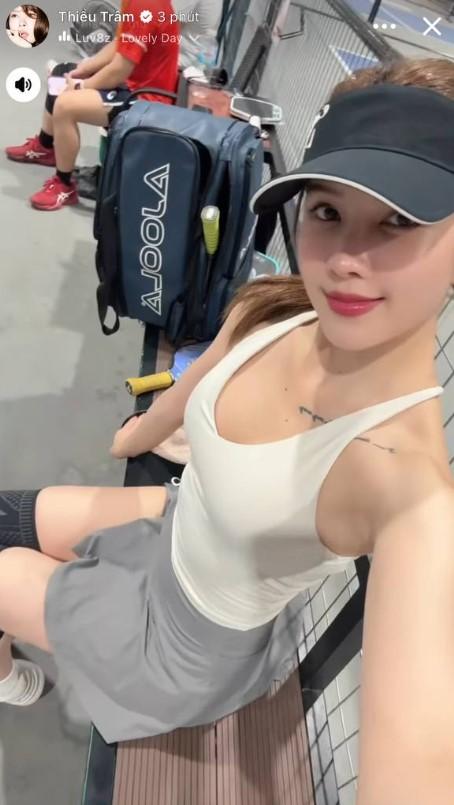 Thiều Bảo Trâm sở hữu làn da trắng sáng