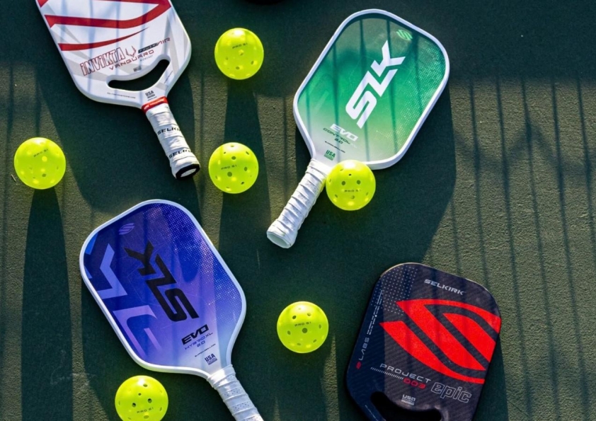 Ảnh minh họa các loại độ dày vợt So sánh vợt dày, mỏng, trung bình