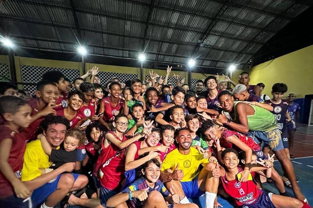 Matheus Cunha tập luyện