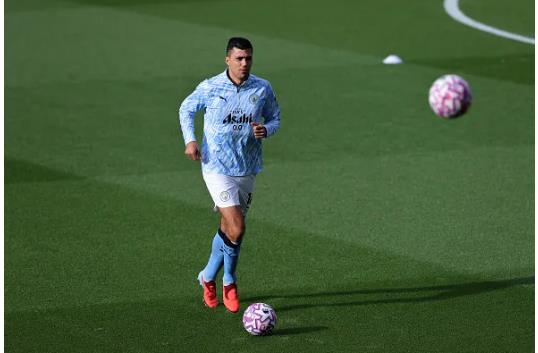 Danny Murphy đánh giá cao tài năng của Rodri. Danny Murphy đánh giá cao tài năng của Rodri.