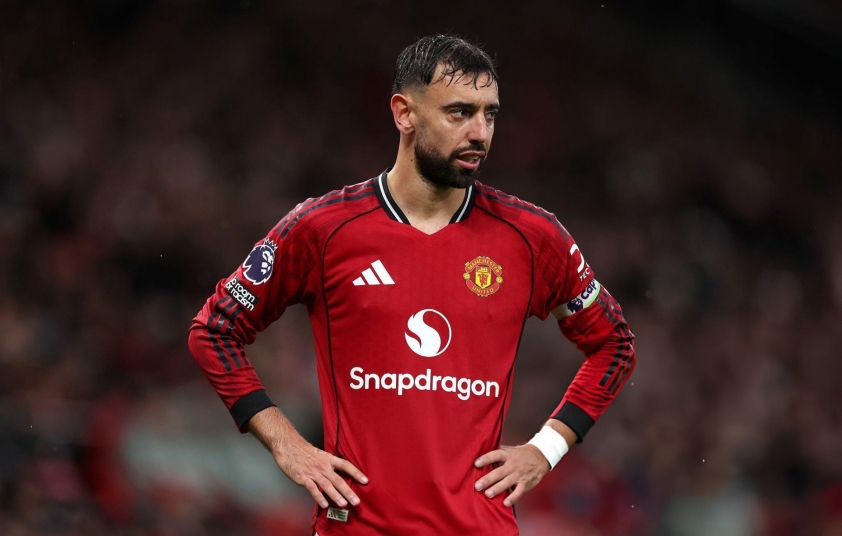 Bruno Fernandes không có ý định rời Man Utd vào thời điểm hiện tại Bruno Fernandes không có ý định rời Man Utd vào thời điểm hiện tại