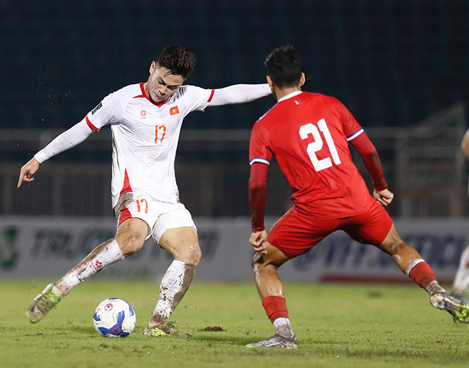 Đức Chiến không thay thế tốt Hoàng Đức