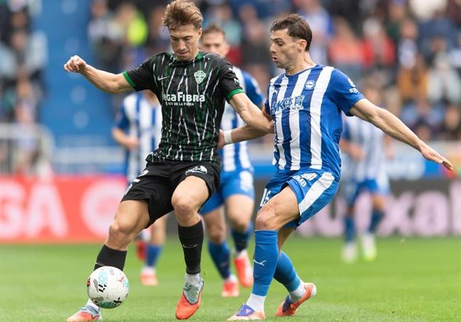 Chuỗi bất bại của Elche từ đầu mùa đã chính thức khép lại