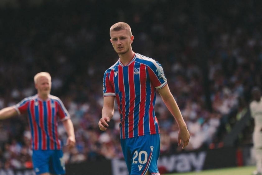 Hàng loạt ông lớn châu Âu đang muốn có được chữ ký của ngôi sao người Anh. Hàng loạt ông lớn châu Âu đang muốn có được chữ ký của ngôi sao người Anh.