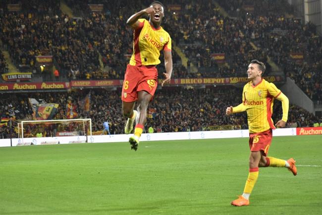 Lens đang bay cao với vị trí thứ 3 trên bảng xếp hạng Lens thể hiện phong độ tốt