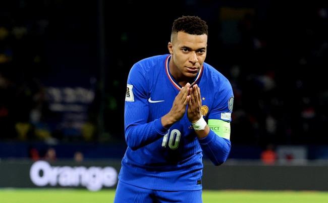 Nhận định Azerbaijan vs Pháp (00h00 ngày 1711) Hoàn tất chiến dịch bất bại 2 Pháp vừa giành chiến thắng 4-0 nhẹ nhàng trước Ukraine