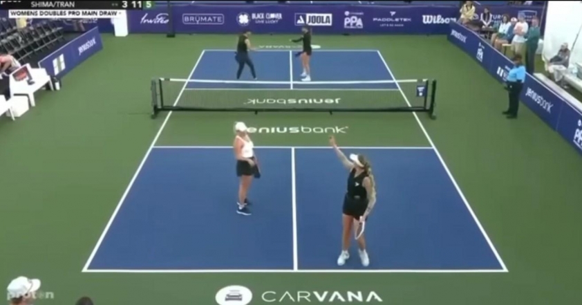 VĐV Mỹ call-out sai trong trận đấu Động tác call-out sai của vận động viên Mỹ