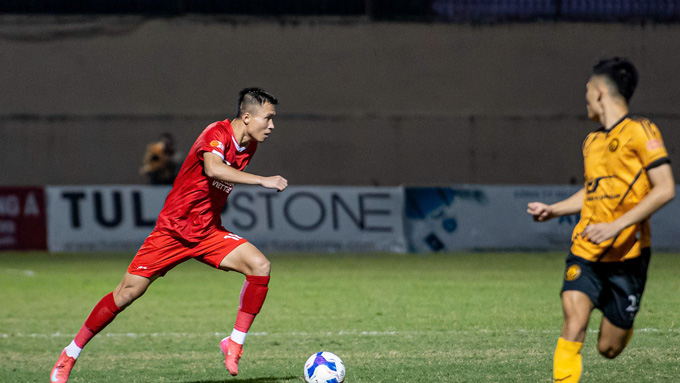 Đinh Viết Tú ghi bàn duy nhất vào lưới Thanh Hoá - Ảnh: Đức Cường Bàn thắng Đinh Viết Tú vào lưới Thanh Hóa