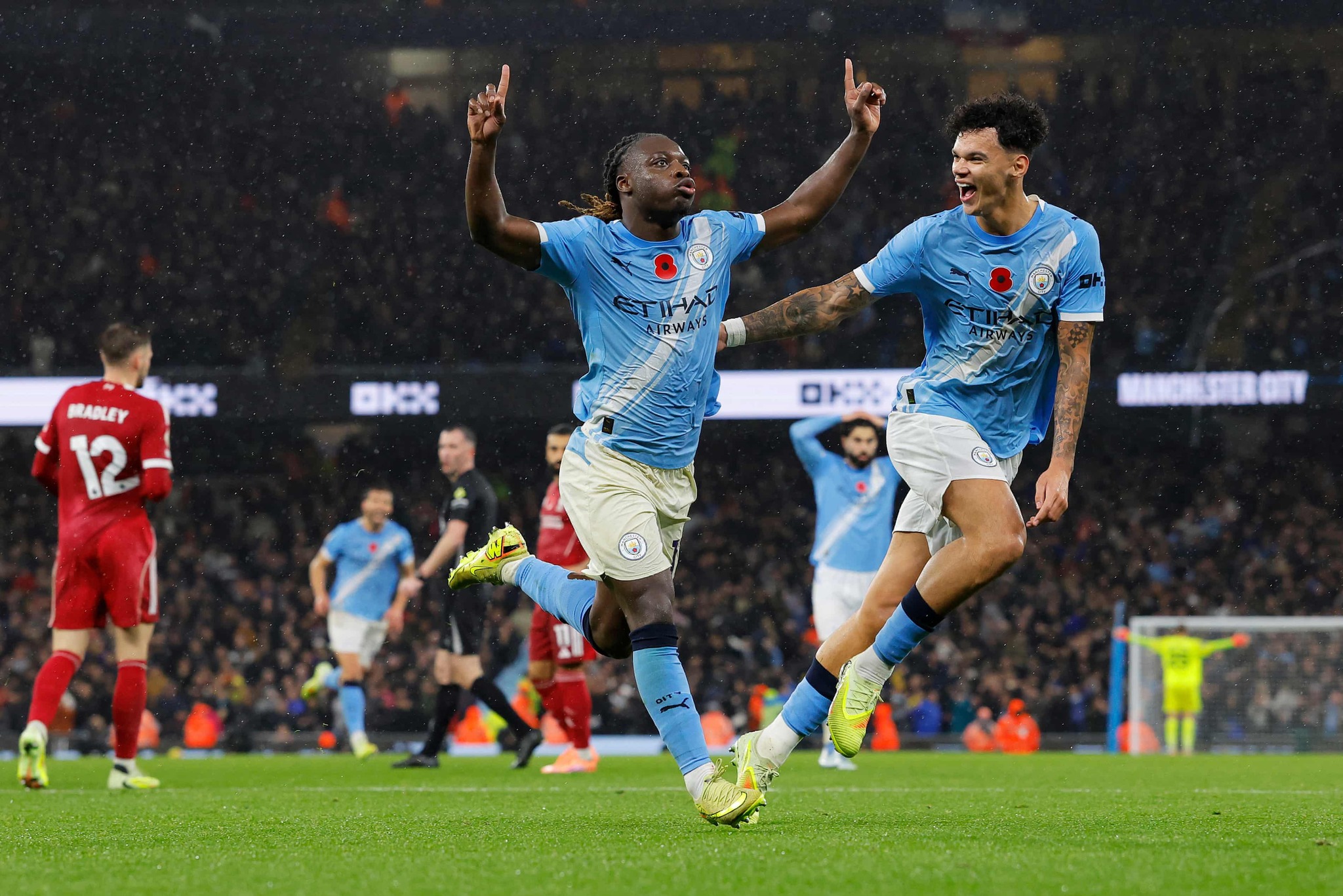 Doku Jeremy Doku trong trận đấu Man City vs Liverpool