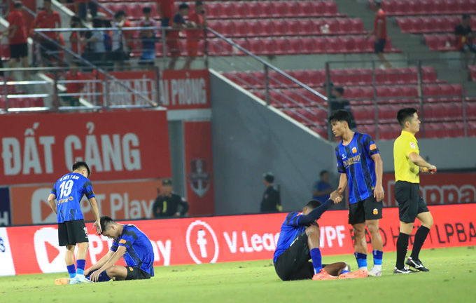 HAGL trên đỉnh bảng xếp hạng