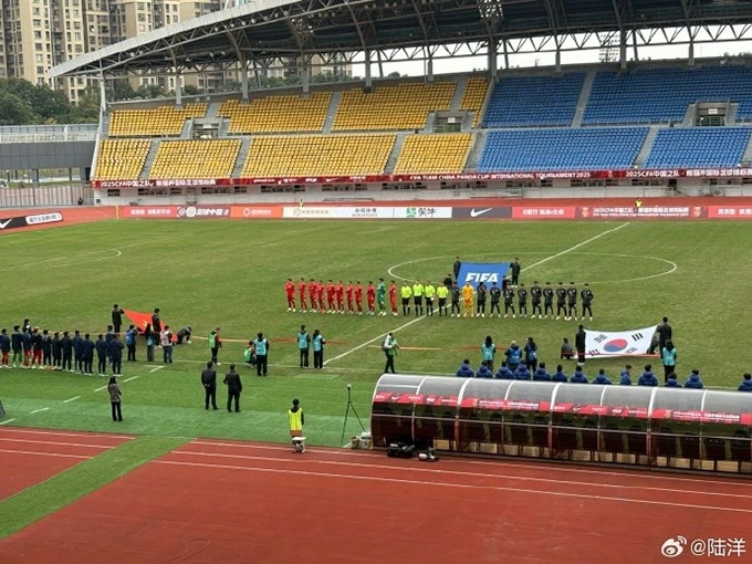 U22 Việt Nam thử nghiệm 3 trung vệ Bộ ba trung vệ U22 Việt Nam