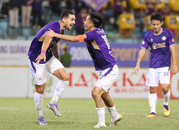 Đỗ Hoàng Hên khởi đầu suôn sẻ với CLB Hà Nội