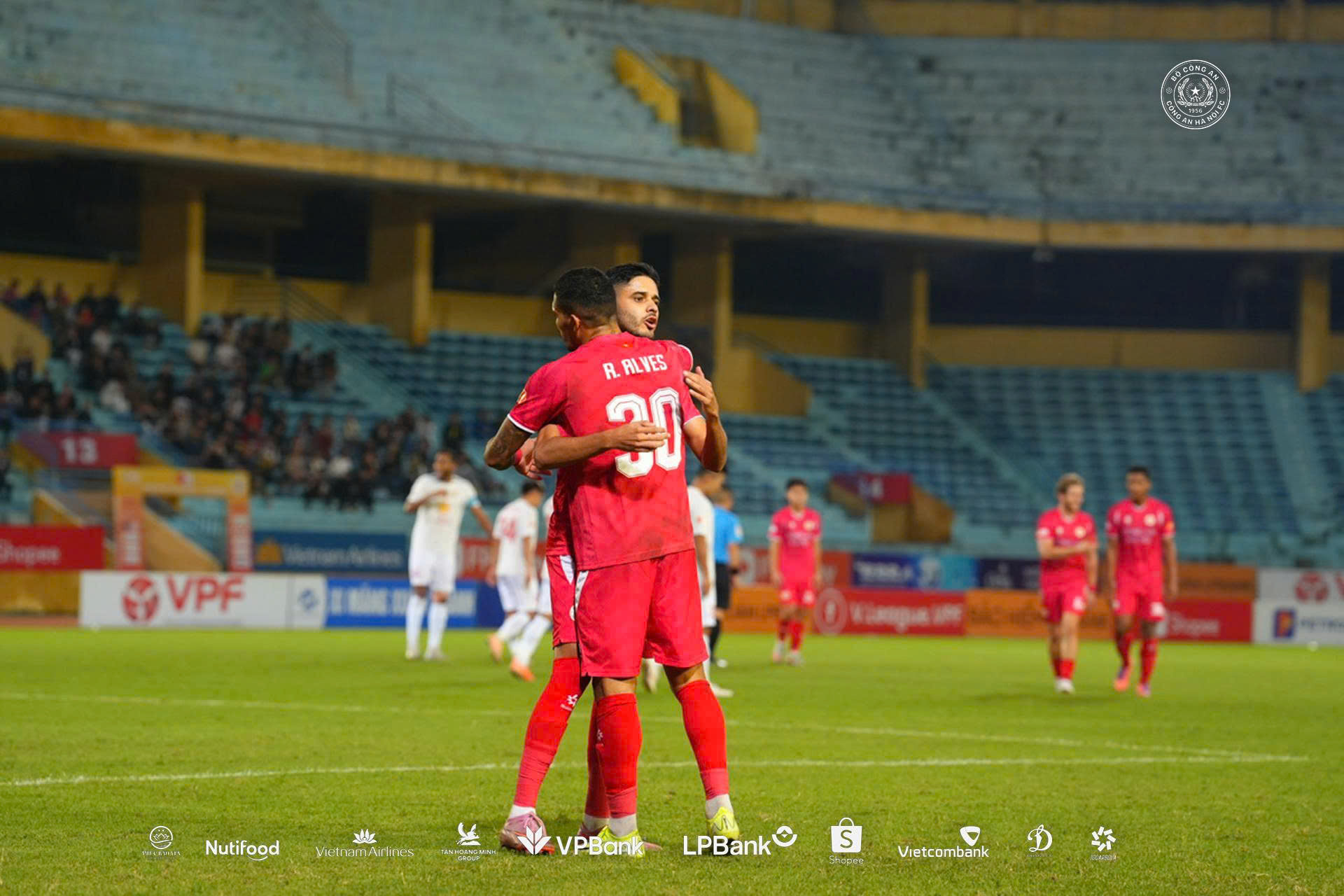 Khát vọng chinh phục của CLB Công an Hà Nội 2 Khát vọng chinh phục của CLB Công an Hà Nội 2