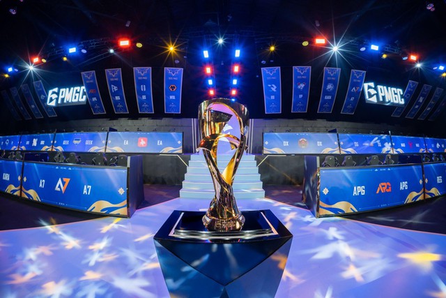 Hai đội PUBG Mobile Việt Nam tranh tài ngôi vô địch thế giới tại 2025 PMGC