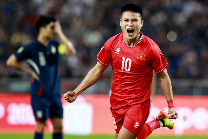 Phạm Tuấn Hải tỏa sáng tại chung kết ASEAN Cup 2024 Tiền đạo Phạm Tuấn Hải ghi bàn quan trọng cho đội tuyển Việt Nam