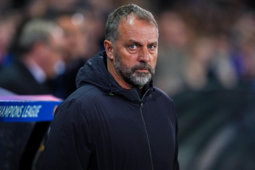 HLV Hansi Flick cần mẫu cầu thủ biết khoan phá như Raphinha. HLV Hansi Flick đánh giá cao Raphinha